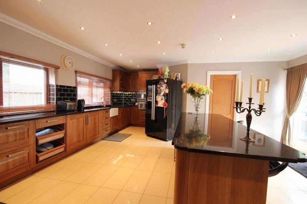 Westcourt Guest House Форт Уилям Екстериор снимка