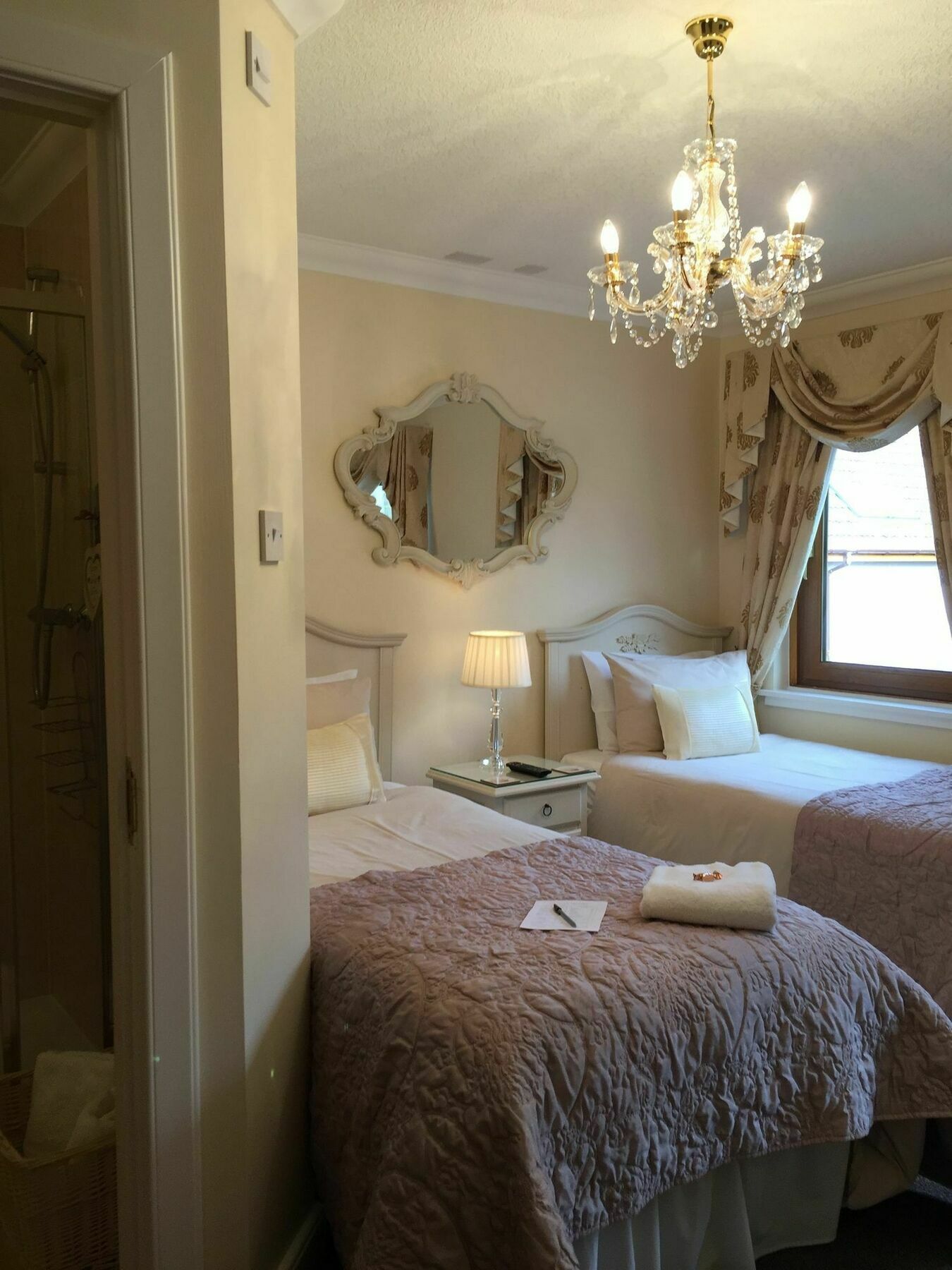 Westcourt Guest House Форт Уилям Екстериор снимка