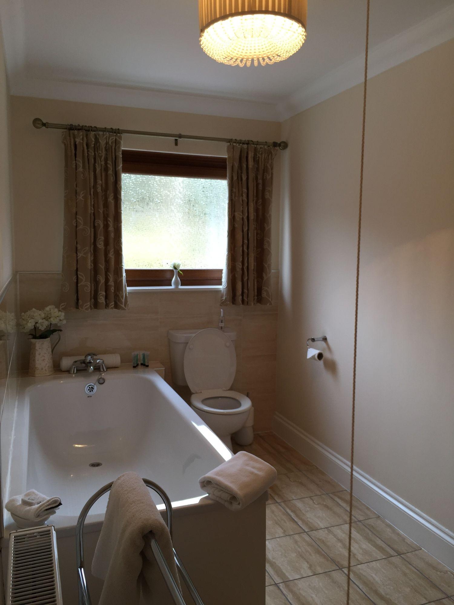 Westcourt Guest House Форт Уилям Екстериор снимка